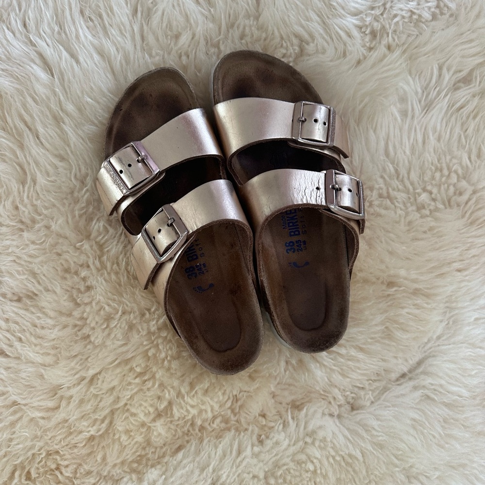 Birkenstock Arizona gold sandals size 38